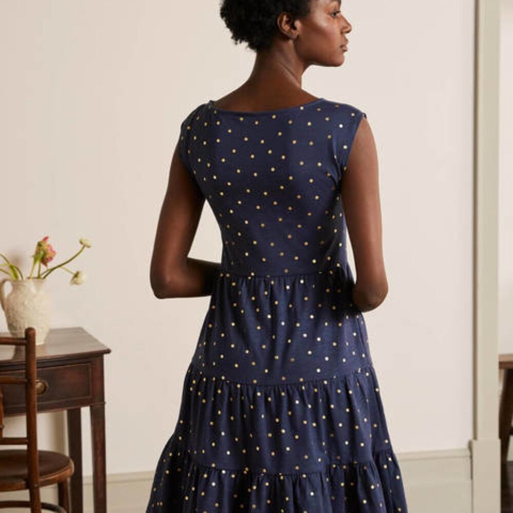 BODEN 8 Navy Blue Romaine Tiered Jersey Dress w/Gold Polka Dots Sleeveless